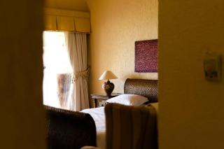 Beachfront Sheraton Villa With Private Beach Area - 5