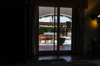 Beachfront Sheraton Villa With Private Beach Area - 2