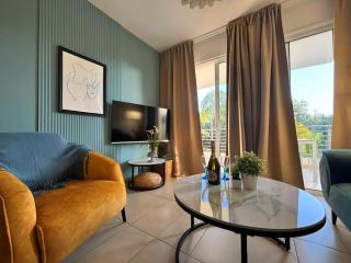 Domino Blue Apartment - 1