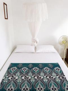 Jungle life guesthouse Trekking & Transport Book with us - 6