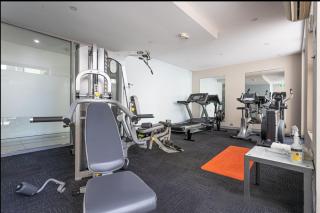 Redcliffe 3-Bedroom Waterfront Penthouse - 4