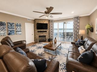 Lakeside Paradise at Lands' End - 0