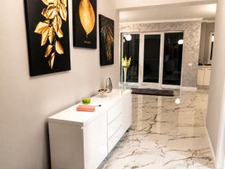Phoenix Luxury Apartament - 9