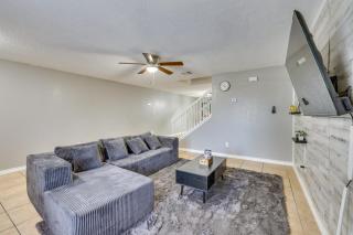 Pets Welcome! Wilmer Haven w/ Private Yard & Patio - 6