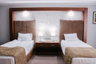 Diplomat Hotel - 5