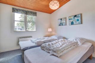 Holiday Home Only 50 Meters To The Beach - 1