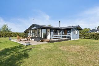 Lovely Cottage Close To The Water - 7
