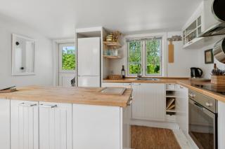 Charming And Childfriendly Summerhouse Near Beach - 8