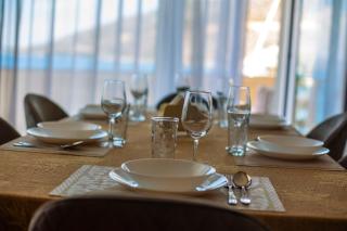 Alkyone Seafront Loutraki Apartment - 1