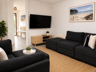 Coastal Comfort Pet-Friendly Dunsborough Retreat - 4