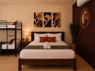 Nora's Place - 8