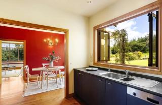 Peninsula Paradise - 7