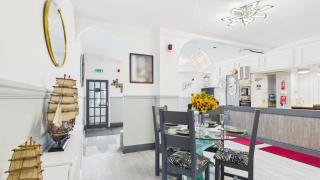 Captains Retreat - 2 Bed Apartment - Milford Haven - 4