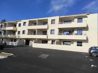 Apartment F2 - 8
