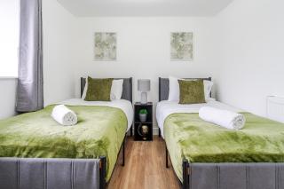 Modern Cathays City Centre 2BR Apartment Sleeps 5 - 1 Double Bed & 3 Single Beds - 6