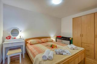 Apartments Jakara - 4