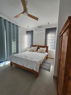 Adam Duplex - 8