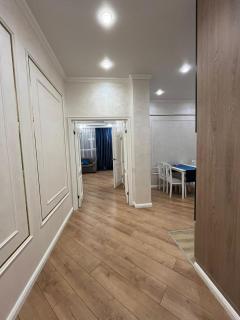 Crystal Sky View Apartment - 5
