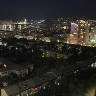 Crystal Sky View Apartment - 1
