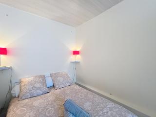 Les Lauriers Roses - 2 bedrooms near Blaye - 2