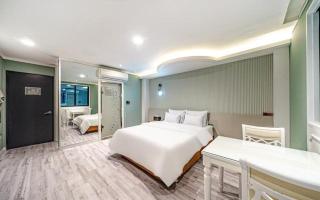 Hound Hotel Incheon Seogu - 4