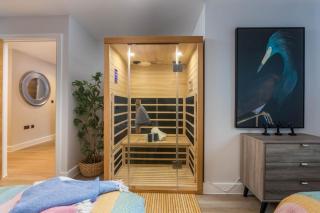 Luxury Sea View Apartments in Bude with Garden, Sleep 6 - 9