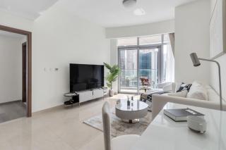 Luxury Retreat Apt, Burj Khalifa Rooftop View, Near Dubai Mall - Imperial Avenue - 4