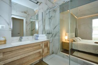 Apartamento NUEVO Lujoso Suites Centro Bilbao Wifi ,Parking - Bilbao - 2