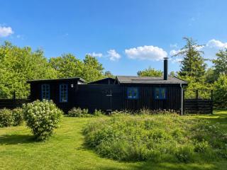 Bohemian summer cottage idyll close to Heatherhill and the beach - 8