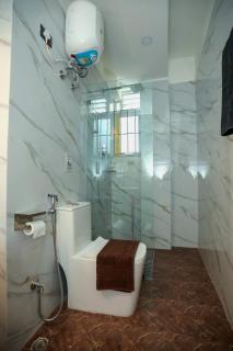 Griha Units M's Home - Entire Two Story Duplex - 8