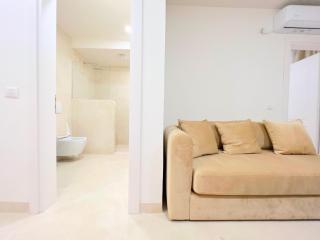 The Coastal Bunker Apartment - 2