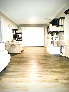 Charming 4 bed 3 bath single family home in Hudson - 6