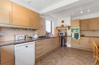 22 Treverbyn Road - 2