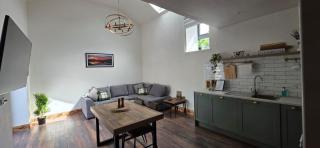 Deer Park Cottages - 2