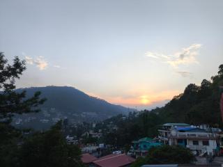 Buransh Family Hometay - 7