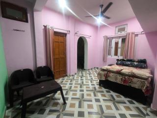 Buransh Family Hometay - 1