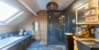 Villa with Private Pool in Hamois 350 m² - 2
