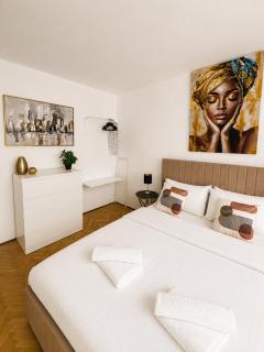 Prestige Atheneum Studio - 8