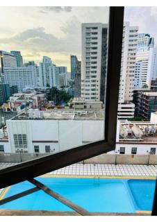 Omni Tower Serviced Apartments Nana Bangkok - 6