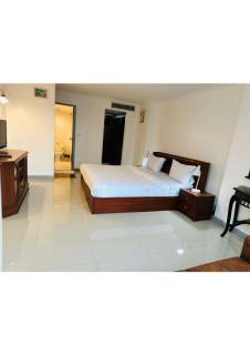 Omni Tower Serviced Apartments Nana Bangkok - 1