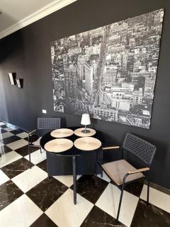 Yerevan Modern Holiday Apartment - 6