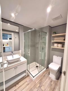 Modern Cozy Studio at The Emerald - 7