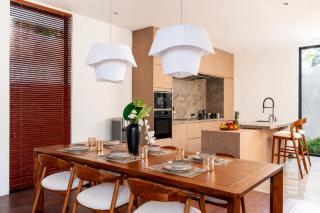 Villa Aerumi 3BR Tropical Retreat in Canggu - 8