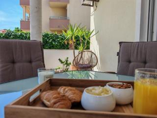 Mediterranean Garden Retreat - 6
