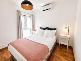 Historic Charm - Prime Location & Parking - Lisbonne - 7