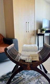Luxury 1BR Apartment in Manila, BGC - Uptown Parksuites 1 - 1
