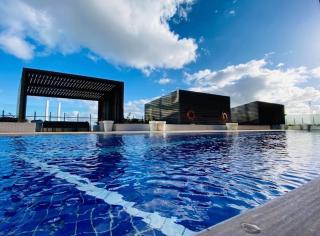 Waterfront Marble Residence Pool Spa Parking - 9