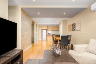 City central park 3 bedroom 8 guests 2 carpark - 8