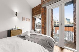 Spacious 2BR I Workspace I Duplex I City Centre - 1