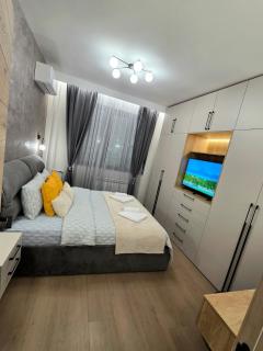Luxury designer apartment next to NDK - 8